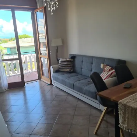 Bellosguardo Apartment *